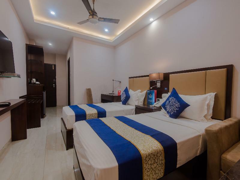 Oyo Flagship 15439 Colaba Hotel Mumbai Bagian luar foto
